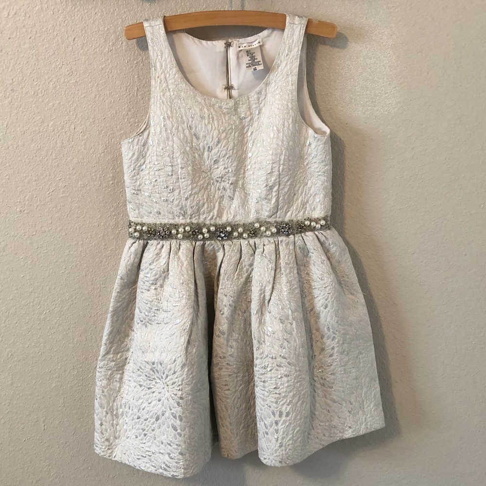 Max Studio girls holiday Christmas dress 7 ivory